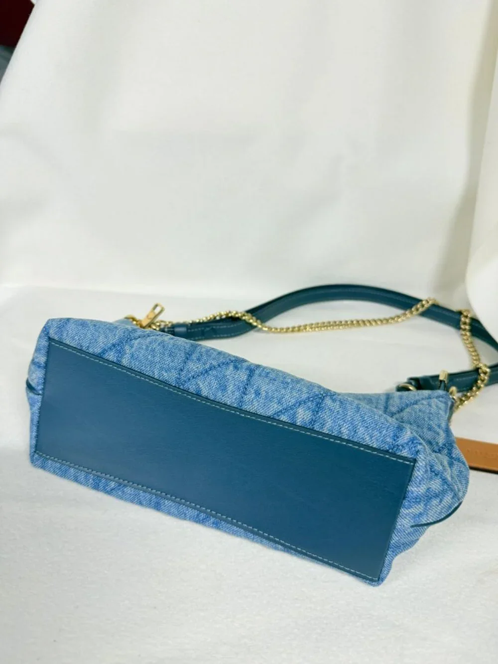 coach Caitlin Shoulder Bag With Quilting cdz89